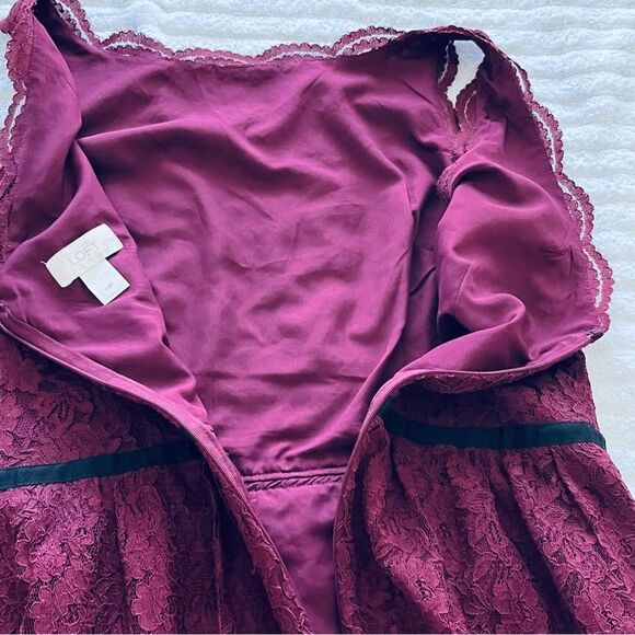 Loft Fully Line Lace Dress Size 10P Wine Color EUC - Picture 10 of 12